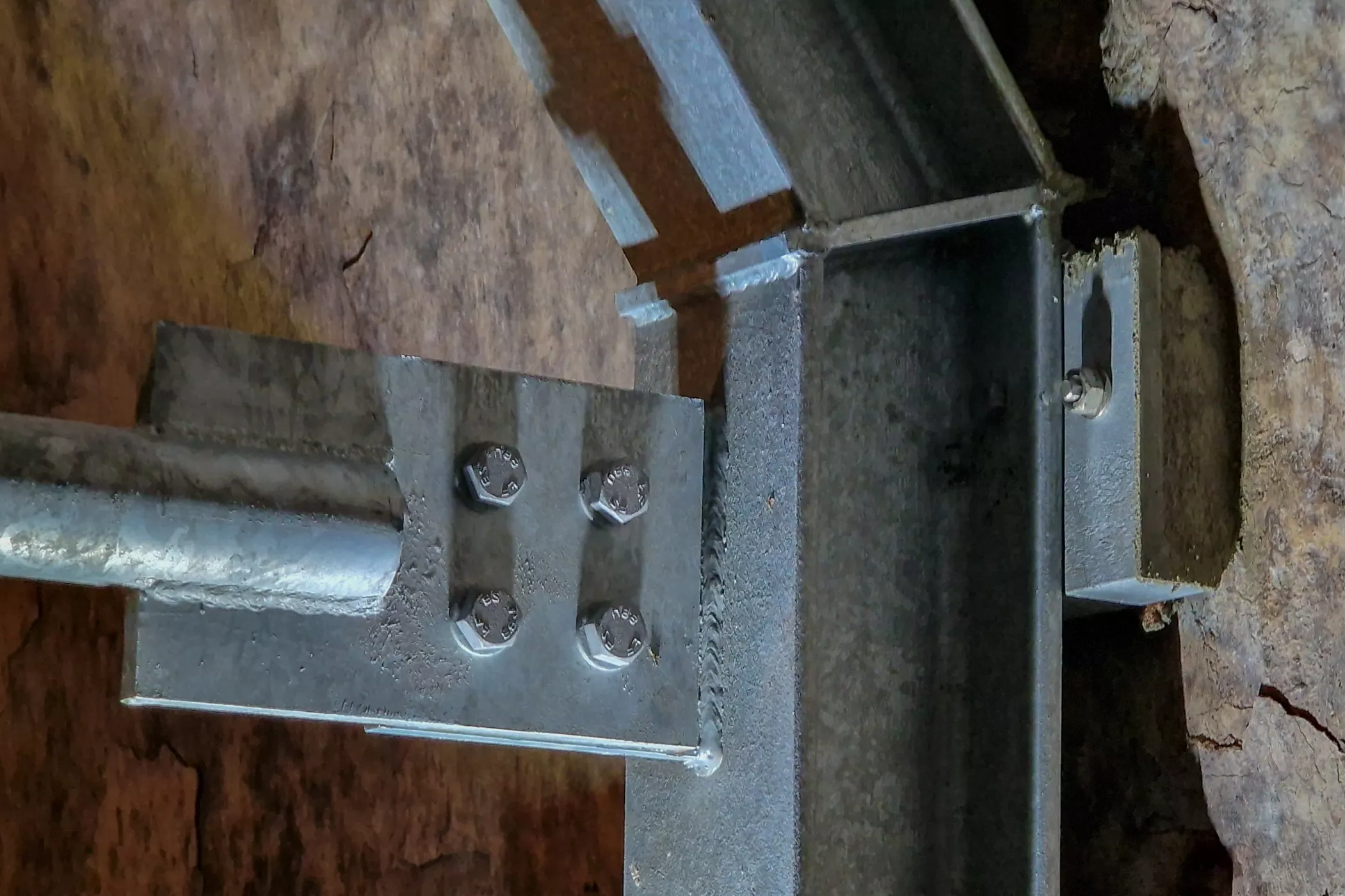 Metallverbindung der Stützkonstruktion für Museum - Metallbau Heppner GmbH